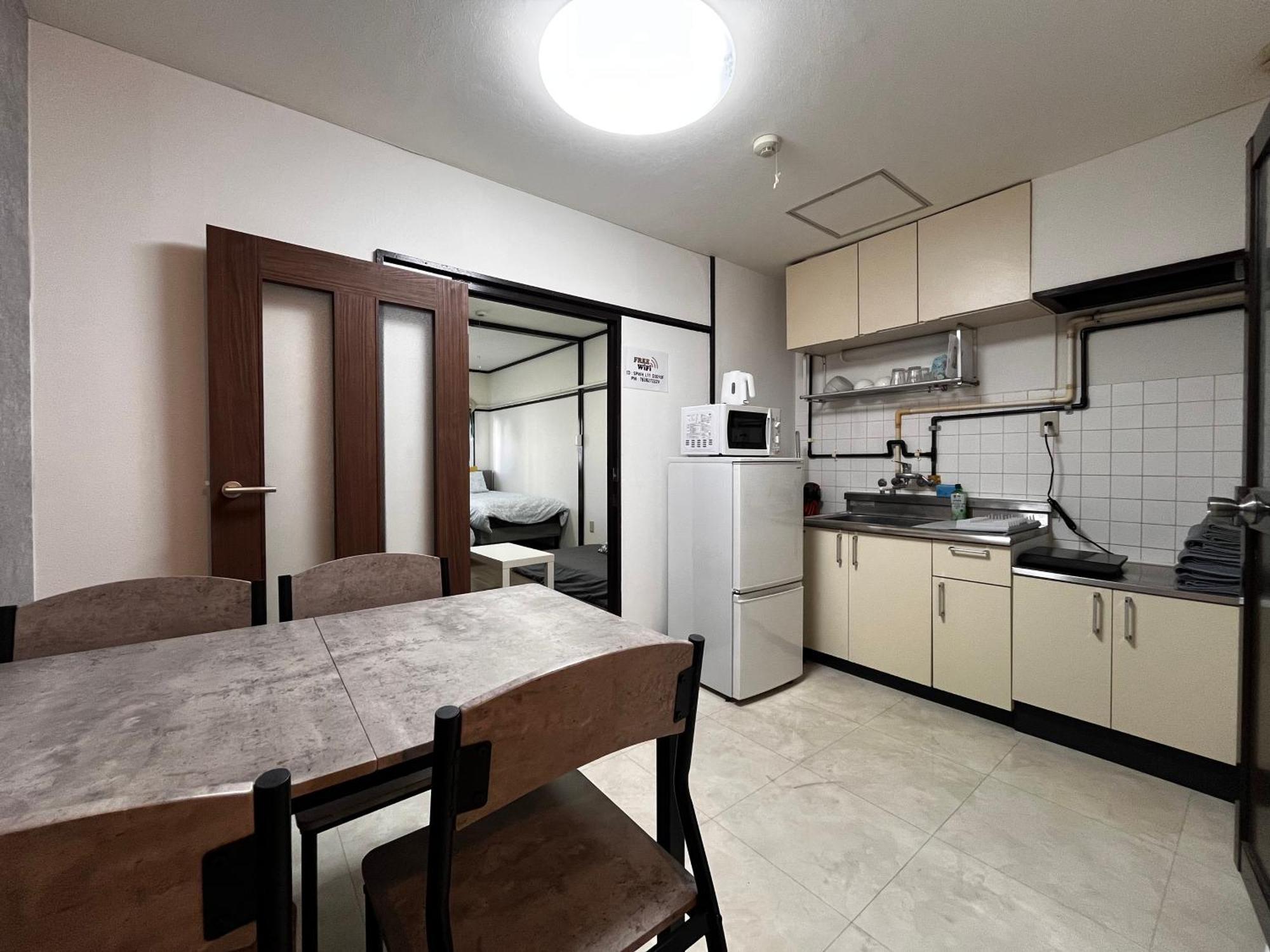 Apartment Shinjuku! Hayashi House 3p Free Wi-fi! *